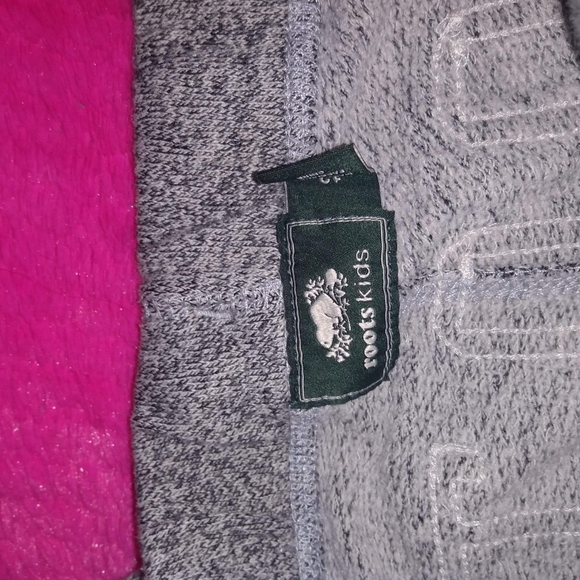 Size 12 Girls Roots Sweatpants - Picture 3 of 3